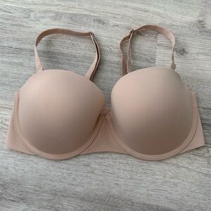 Brand new Spanx strapless lift nude bra lightly lined